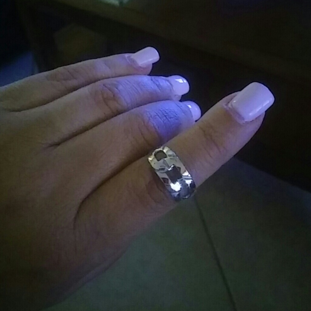 Sterling Silver Rings - Picture 3 of 4